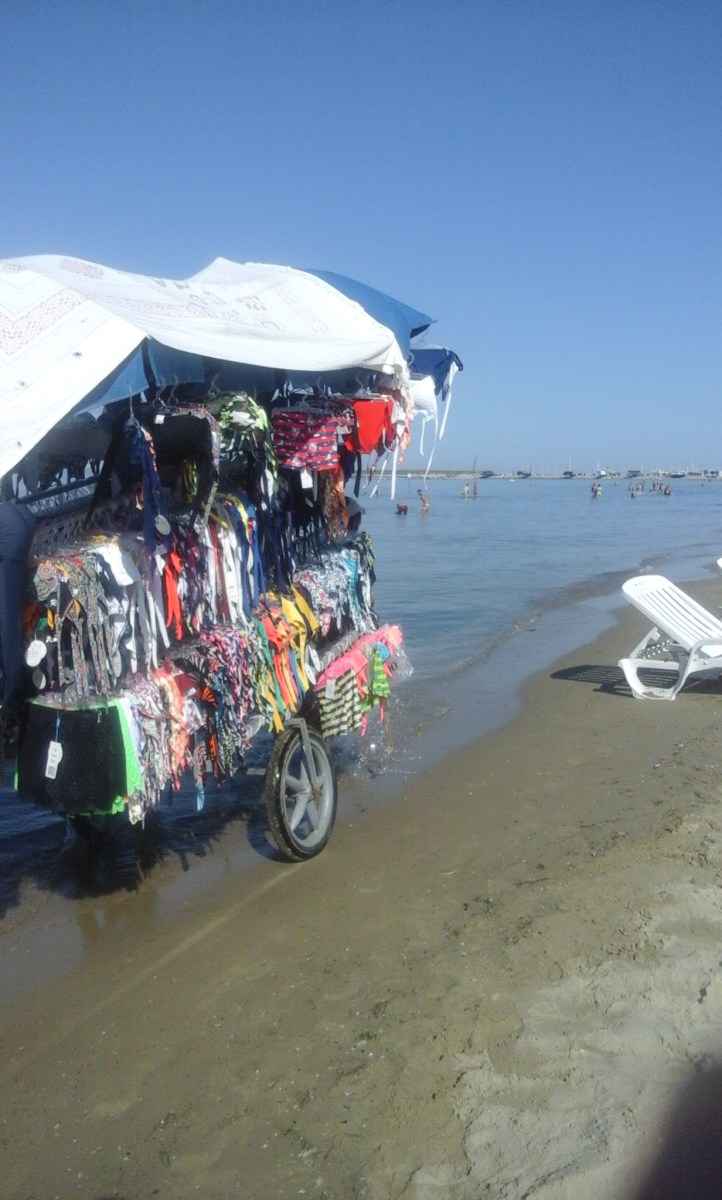 Ventas ambulantes en la playa