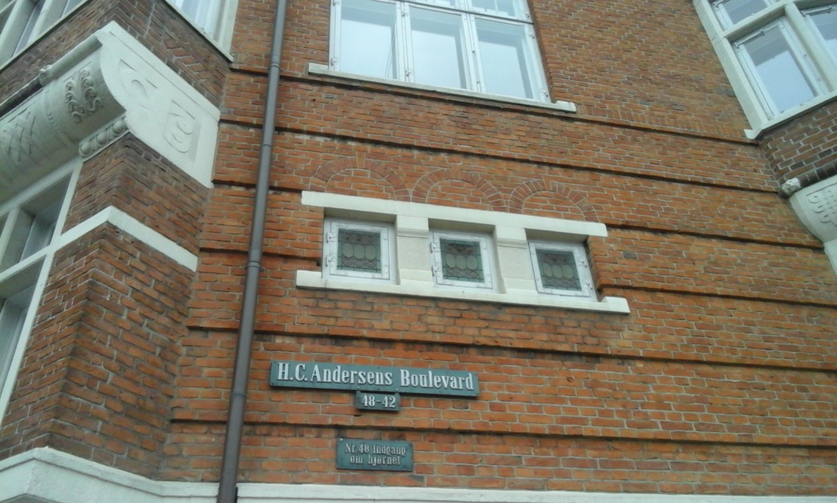 Calle de Hans Christian Anderson, en Copenhague
